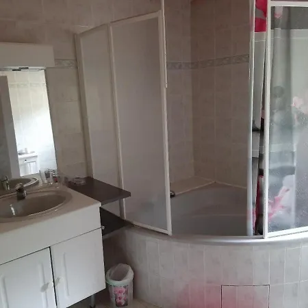 Апартаменты Appartement Anglet, 4 Pieces, 6 Personnes - Fr-1-239-627 Англе